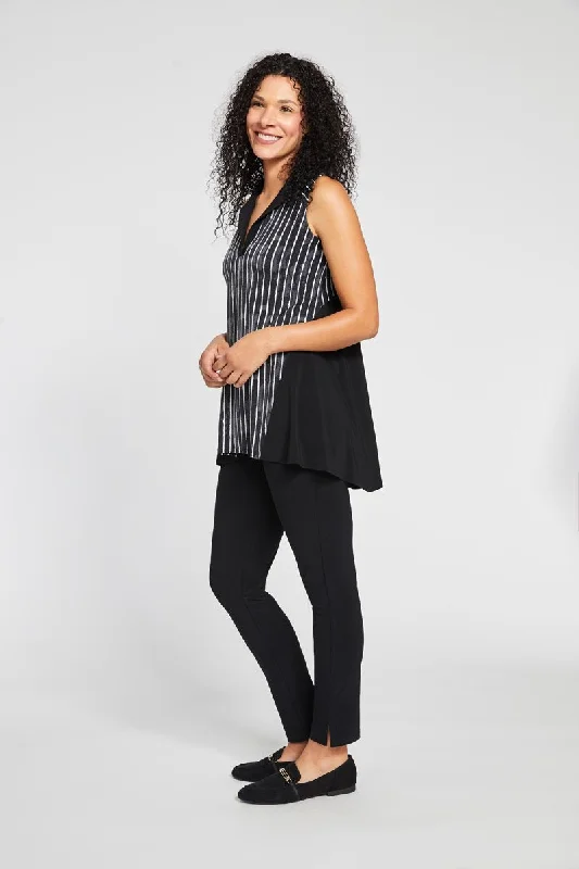 Sleeveless Bop Top | Black Painted Lines