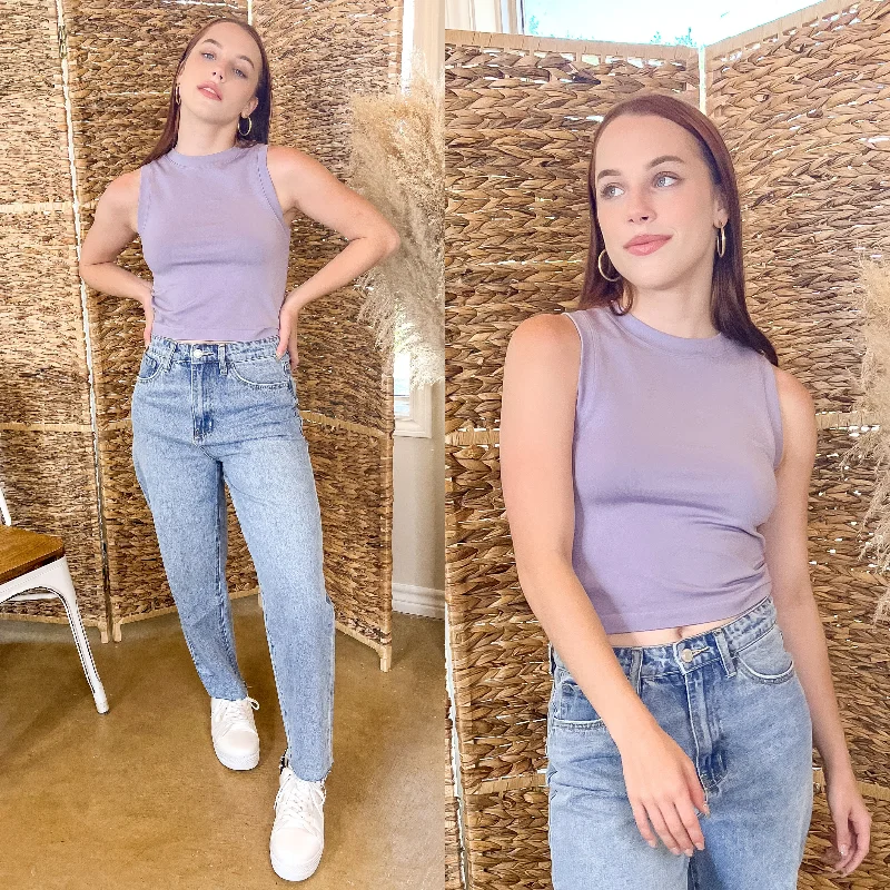 Chill Date High Cropped Muscle Tank Top in Dusty Lilac