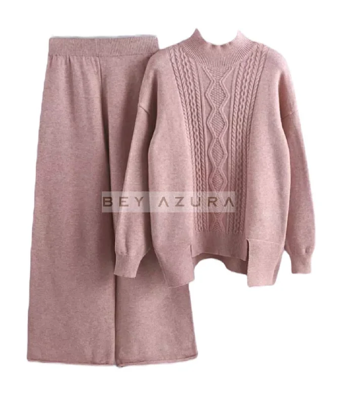 Thick Knit Pullover And Ankle Length Pant Set