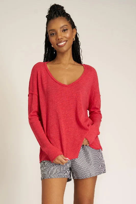 Mae Textured Relaxed V-Neck Long Sleeve - Red Dahlia