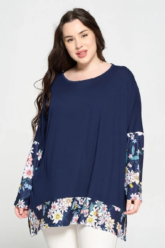 Plus Size Floral Detail Oversized Tunic Top